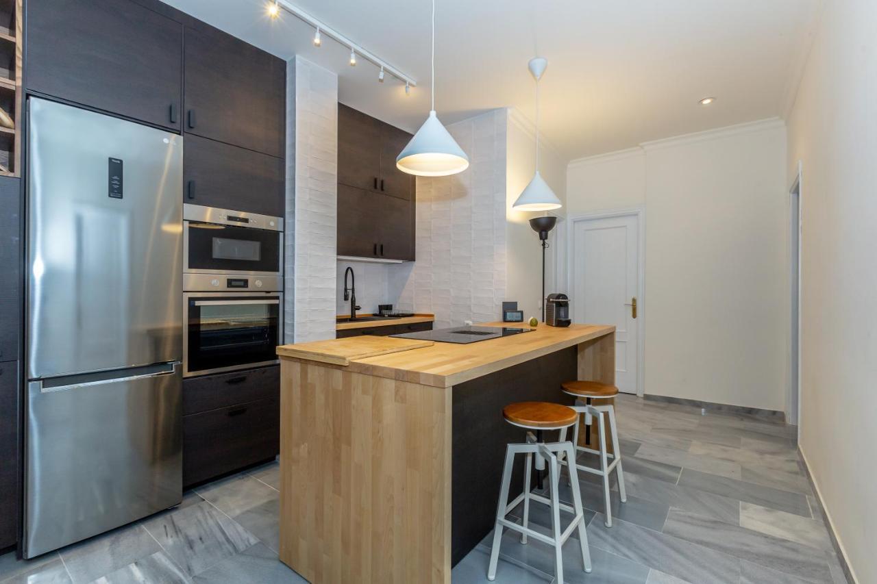 Puerta De Larios: Central Three-Bedroom Apartment With Balconies And Patio Málaga Exterior foto